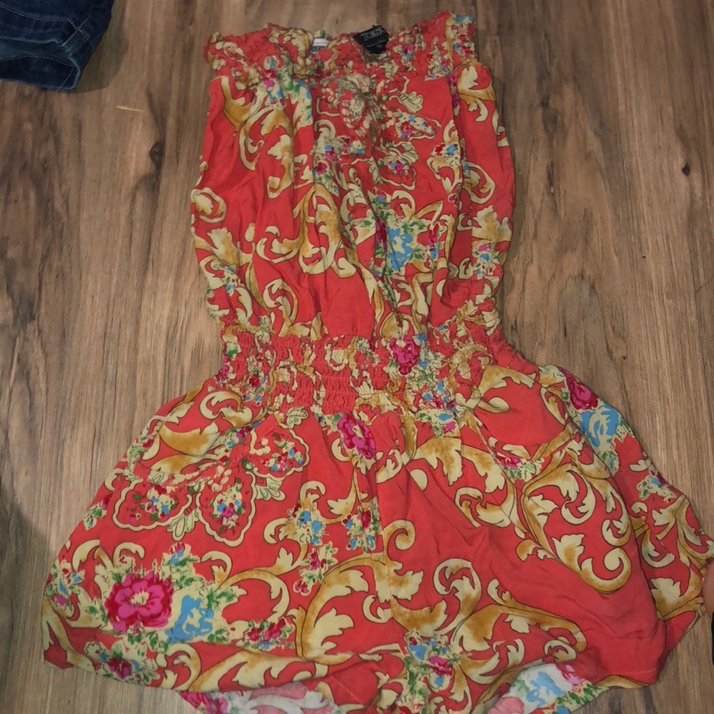 Romper size m
